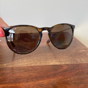 Polaroid Erika sunglasses